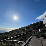 Sunset Valley House Holiday home *