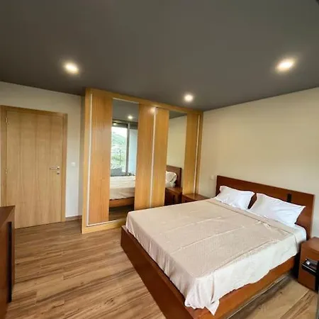 펜션 Sunset Valley House 리베이라브라바