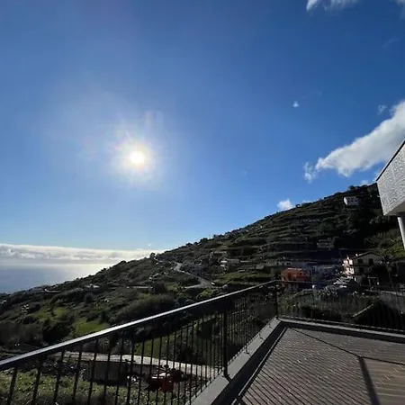 Sunset Valley House Holiday home *