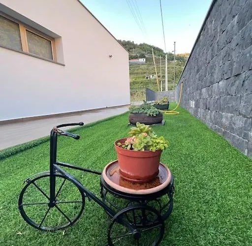 Sunset Valley House *